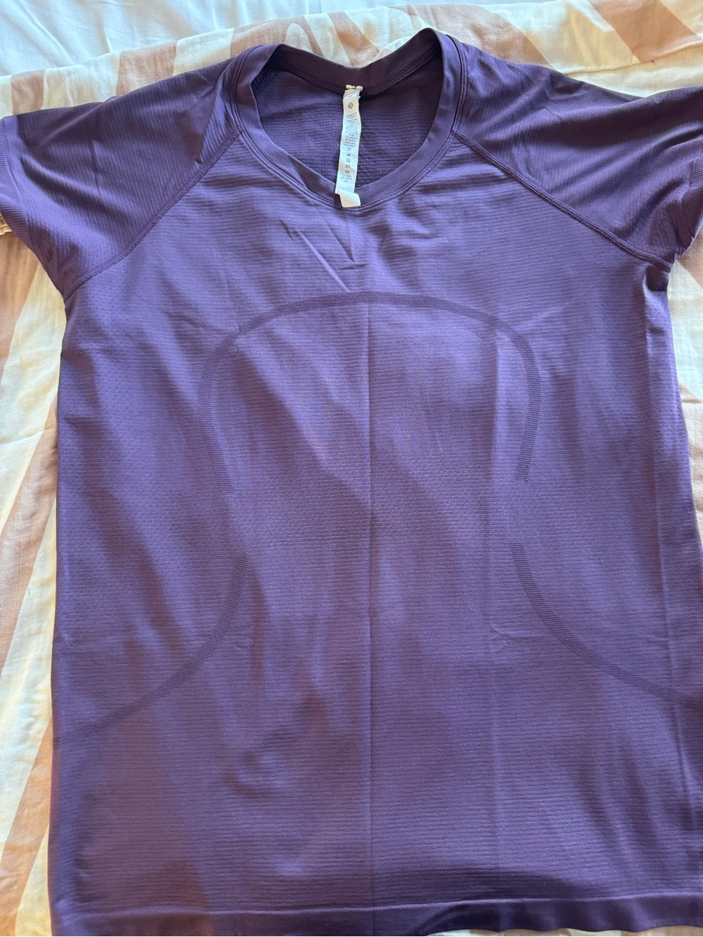 lululemon Athletica Swiftly 2.0 Short-Sleeve Performance Tee